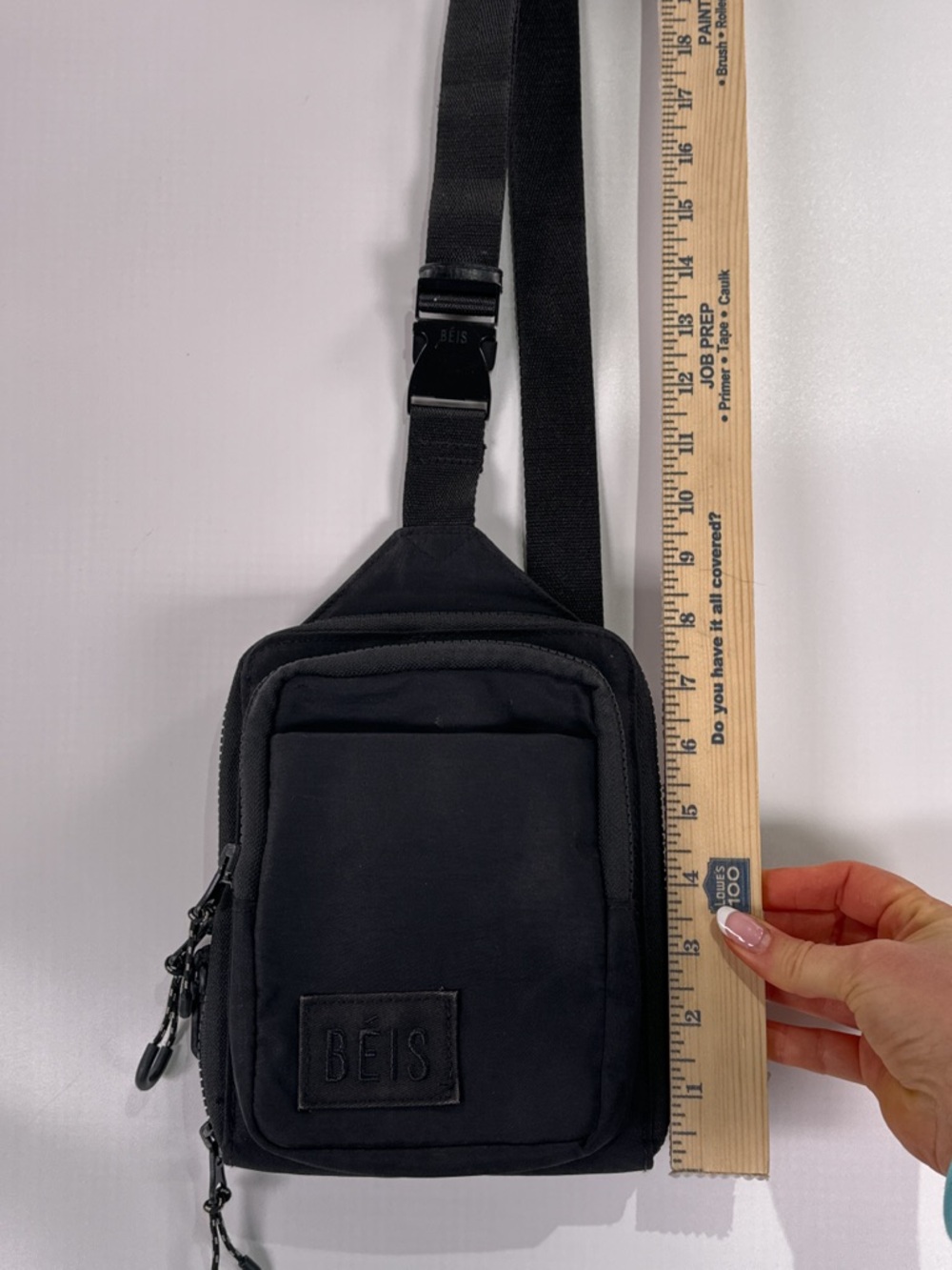 BÉIS The Sport Sling Bag Crossbody Travel Nylon Black 7”x 8”x 2” - Picture 13 of 14